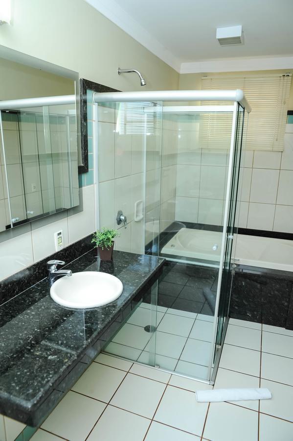 Hotel Paranoa Guaíra Екстериор снимка